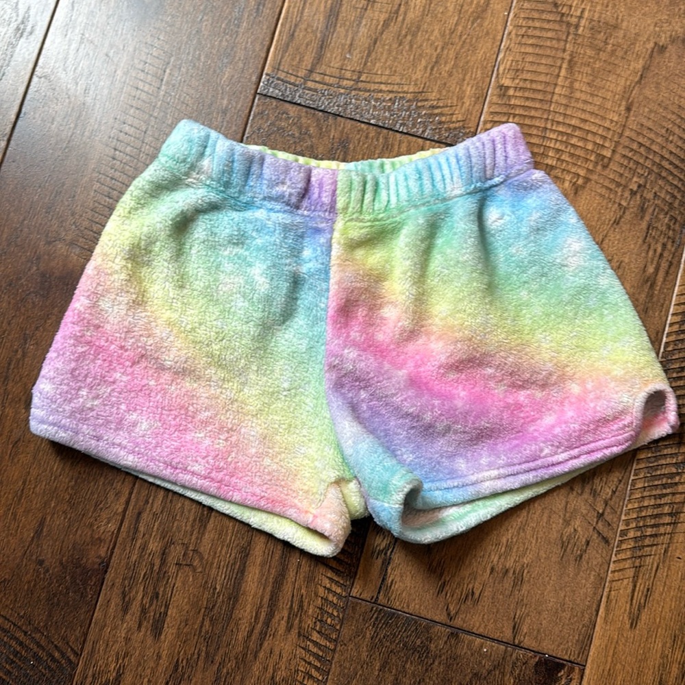 ISCREAM comfy fluffy rainbow ombré shorts